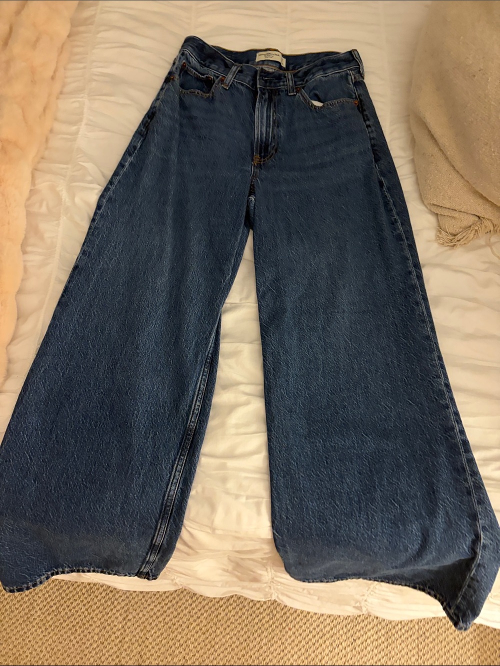Abercrombie wise leg high rise jeans